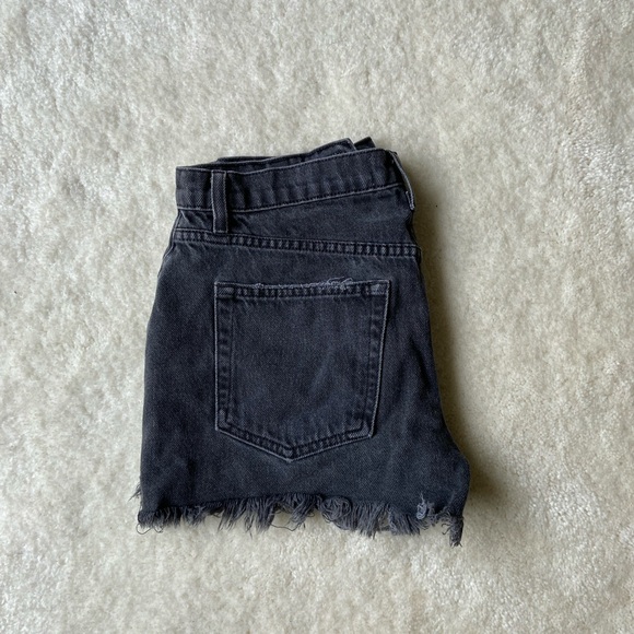 Reformation Dixie High Rise Jean Short (Monterey) - Picture 6 of 7